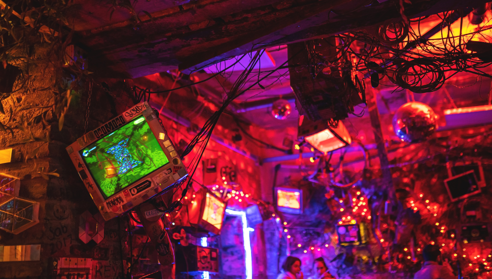 Szimpla Kert 'ruin bar' Budapest