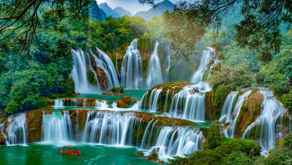 Bangioc-Detian Waterfalls